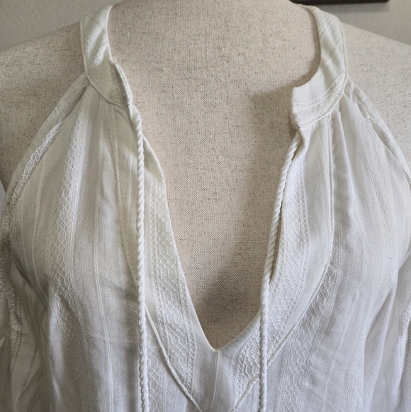 Maven West Ivory Cold Shoulder Boho Blouse Tassel Tie Crochet Sleeve Size Small - Picture 5 of 13